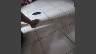 Download lagu Senyummu