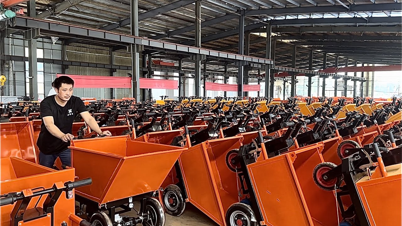 手推式電動翻斗車的批量生產過程，大幅提升工地效率