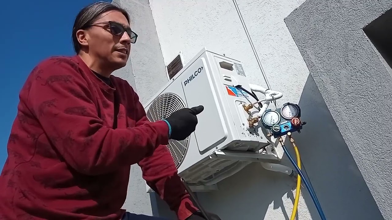 Cómo liberar el gas refrigerante del aire acondicionado correctamente.