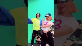 Lisa Dancing To Woman ..........