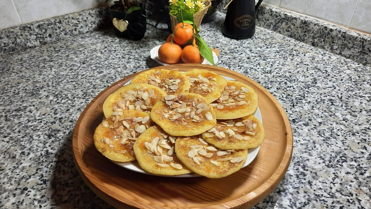 فطائر في المقلات بمذاق يوسف افندي (المندرين)  مذاق لا يقاوم//    pancakes aux mandarine  🥞 🥞 🥞