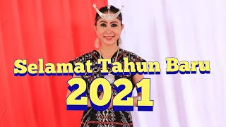 Selamat Tahun Baru 2021 #pageant #putriindonesia #missuniverse #tenunntt #fashion #culture