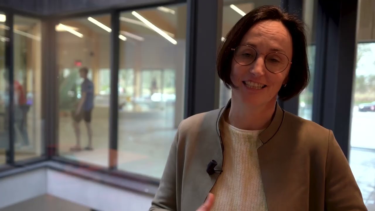 Stadstv: Opening zwembad Durmehal