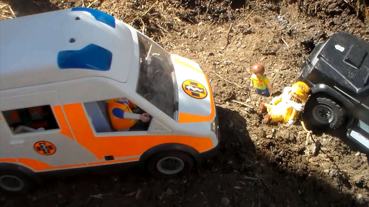 Accidente en el monte PLAYMOBIL (parte II). Playmobil accident in the