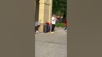 Trombone Player meets House 🎺🔊 #shorts #streetmusic #trombone