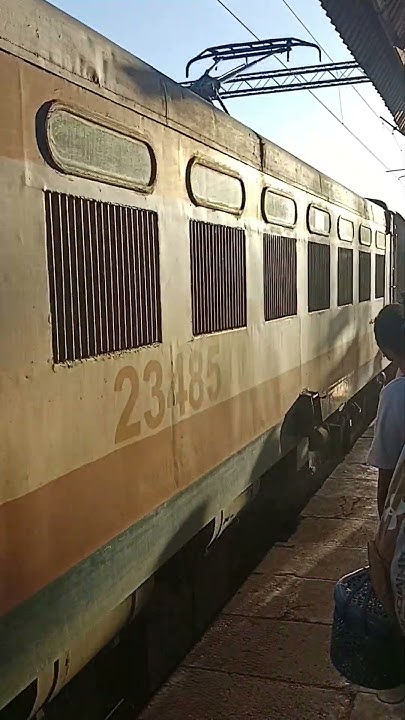 Sawantwadi Diva Passenger Arrives At Khed Railway Station YouTube sawantwadi-diva-passenger-arrives-at-khed-railway-station-youtube