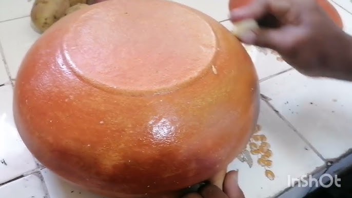 Cómo curar una olla de barro con atole, ajo o manteca