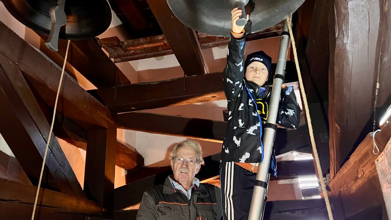 #zazvony  do Městské věže kostela sv. Jiljí v Jirkově při jejich návratu po renovaci