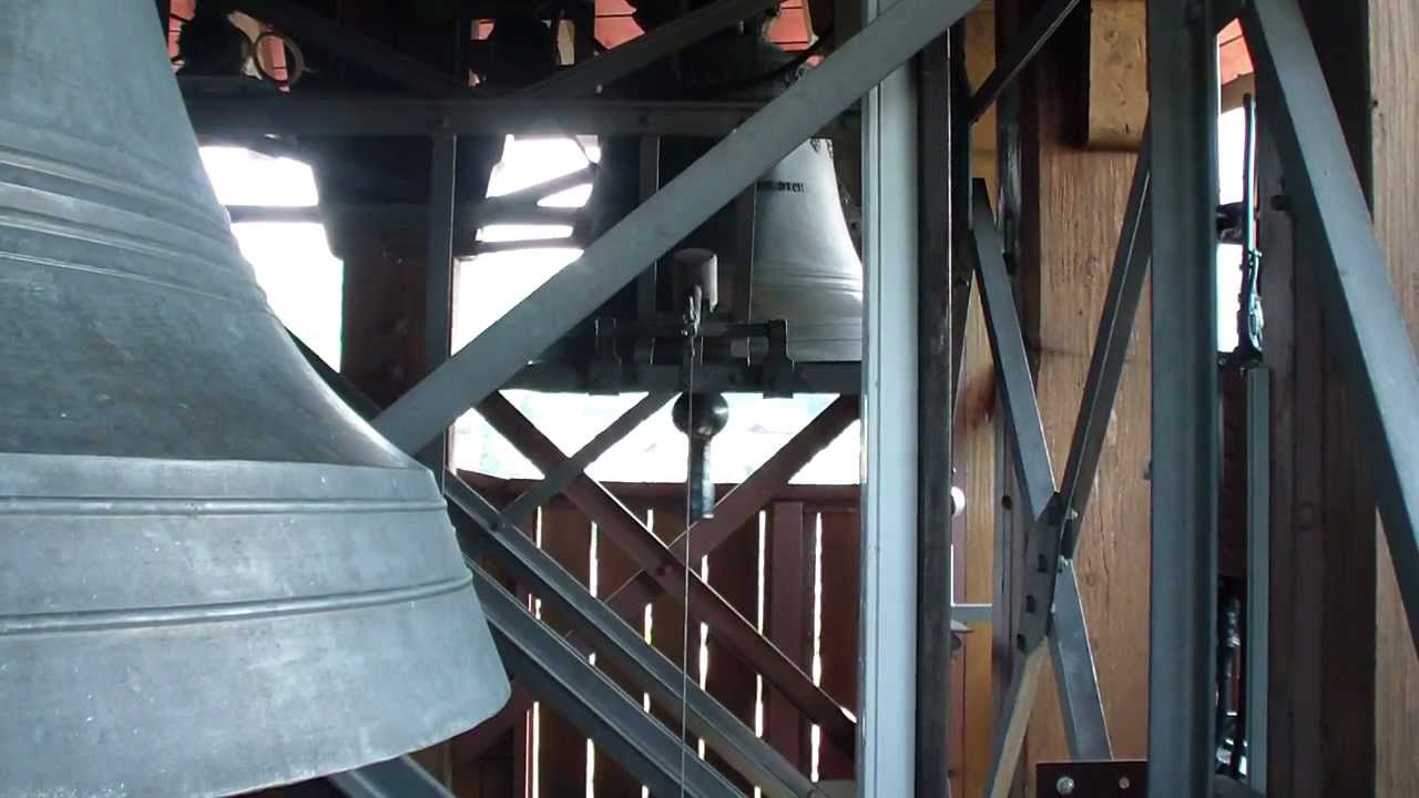 CH,BE:Spiez,Ref.kirche: Älteste Glocke von Spiez