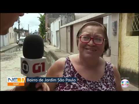 [HD] Senhora se prende em portão automático ao vivo no NE1 - Globo Recife (17/04/2019)