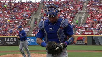 CHC@CIN: Zobrist nabs Votto with a strong throw