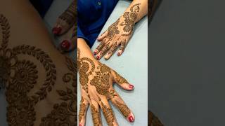 grandmothers henna design ? e ezhenna hennahennatattoohandmehndimehendi mehandimehndidesign