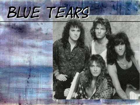 BLUE TEARS - KISSES IN THE DARK