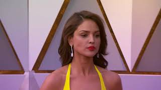 Oscars 2018 Arrivals: Eiza Gonzalez | ScreenSlam