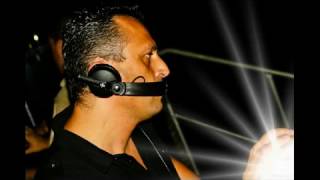 Download Lagu Santi dj @ KALKAT TOP SESSION 12.07.2003 - 7.30am MP3