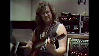 Joe Satriani &amp; John Cuniberti Recording overdubs &quot;The Bells of Lal part 1 &amp; 2&quot; - 1989