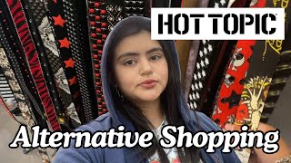 Hot Topic Shopping Vlog! 