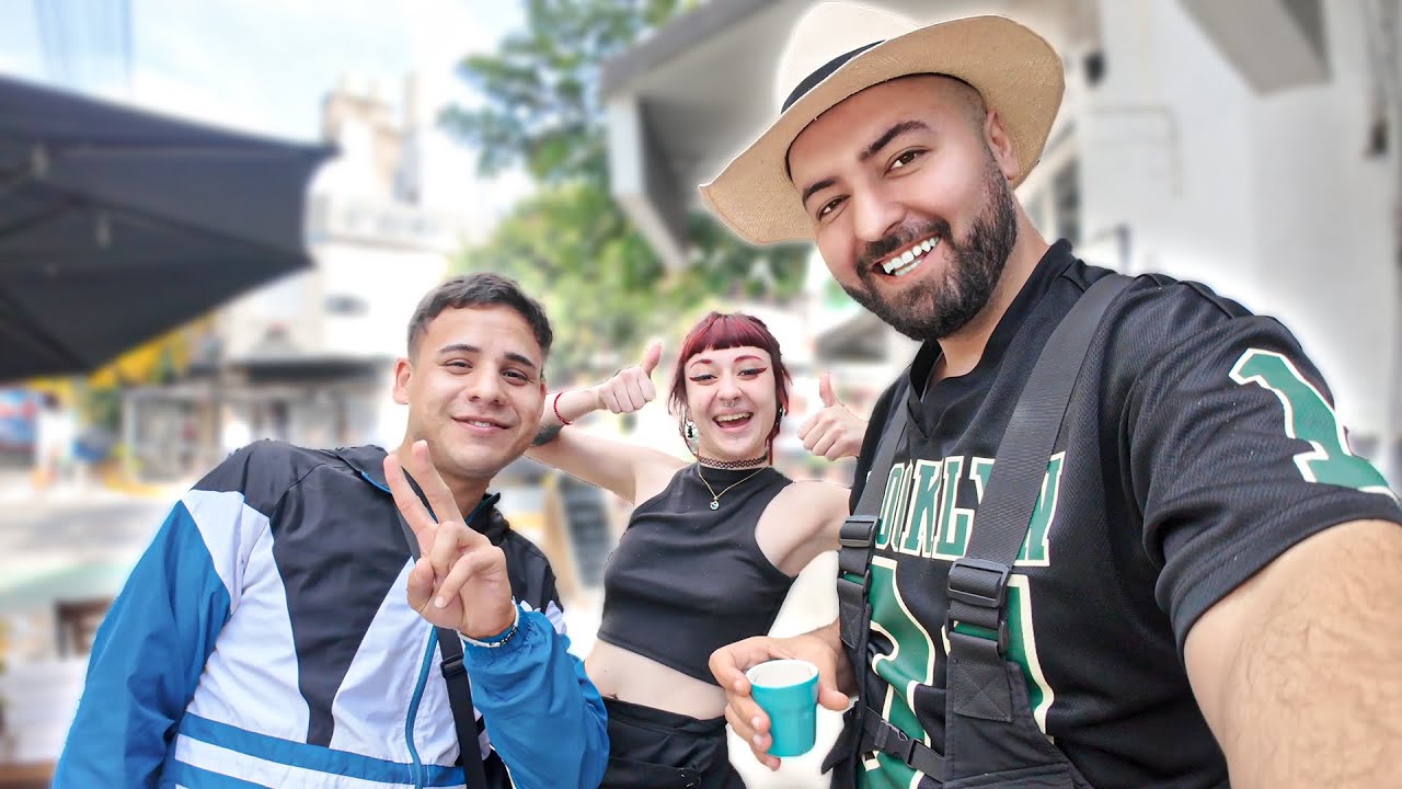 أجمل الاوقات مع اصدقائي في الحي 😅 - يوم مع بائعة البيتزا ج2