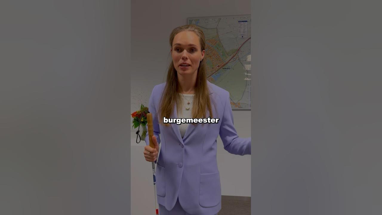 Hoi, ik ben Tjarda en ik ben de bijna blinde Burgemeester van Leiderdorp. YouTube Hoi, ik ben Tjarda en ik ben de bijna blinde Burgemeester van Leiderdorp. YouTube