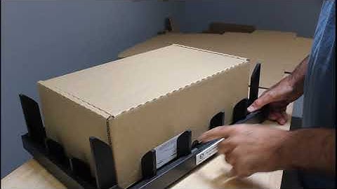 Folding Your Corrugated Cardboard Mailers - How To Erect Your Corrugated Mailer Shipping Boxes