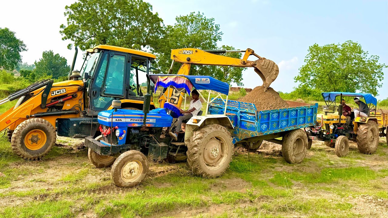 JCB 3dx Loading Mud in Powertrac Tractor | ALT 3500 Tractor | Tractor Video 