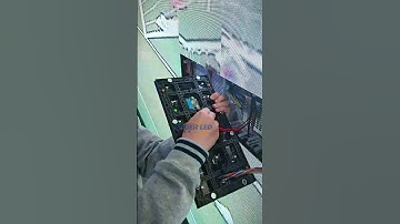 Technicians are installing an indoor LED video wall #leddisplay #ledvideowall #ledmodule#eagerled