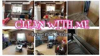 COME CLEAN WITH ME || Living Room and Kitchen