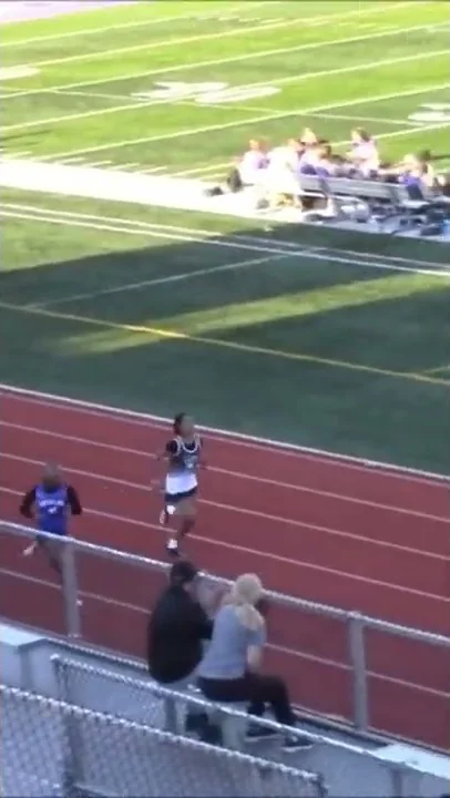 Lesa Gardner wins 200m heat @ CCL Meet