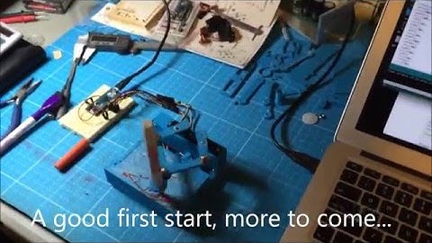 DrawBot - A simple drawing robot