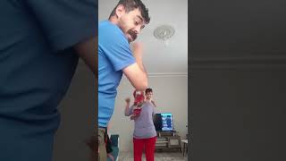 Havvanur Murat Çocuğu İkra Ile Oyun Oynuyor