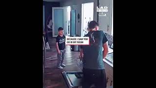 Dad Mistakenly Gives 110 As Tooth Fairy To Son And Exposes Himself As Well