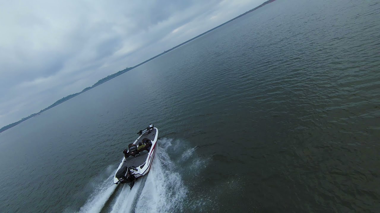 Folsom Lake Boat Chase [FPV]