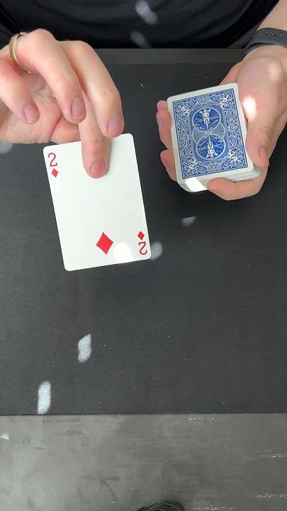 The Easiest Card Trick EVER | Magic Trick Tutorial