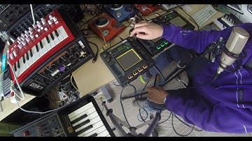 Korg Kaossilator Pro: Three of them = Superloopstation?