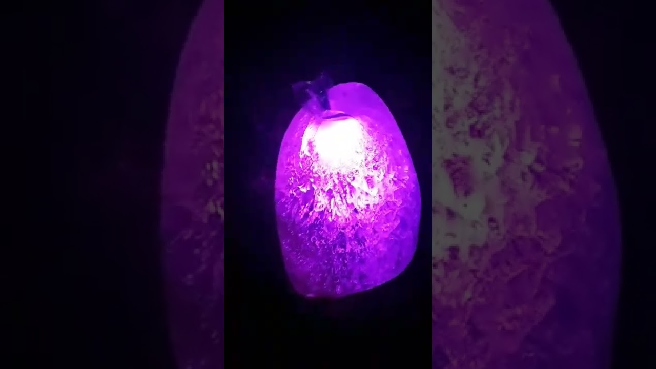 Crystal Clear Ice Chunk w LED Light