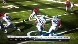 How Madden 12's blocking sucks