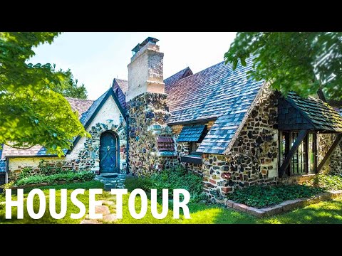 Video: Ein Tudor-Stil-Traumhaus, das ein Live-In-Bücherregal ist