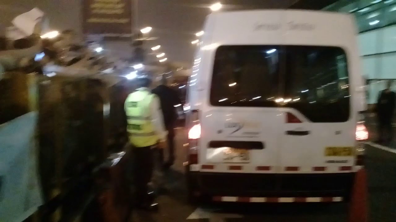 LLegada de KARD al aeropuerto Jorge Chávez de Lima-Perú