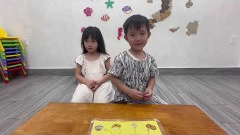 Tiếng Anh Giao Tiếp Phan Thiết: Sophie and Phone practice talking about At The Bakery