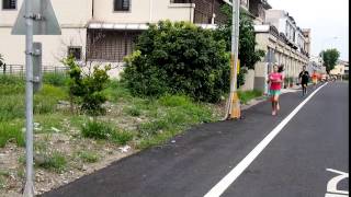 1050525僑真國小健康路跑即將抵達學校5