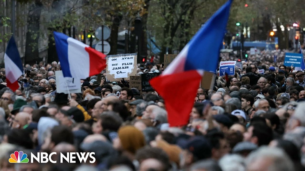 More than 100,000 people march in Paris to protest antisemitism