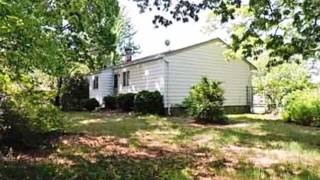701 Connetquot Ave video tour