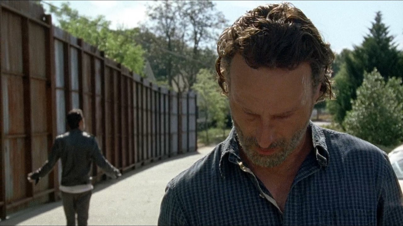 The Walking Dead - Season 7 OST - 7.04 - 01: Service (I)