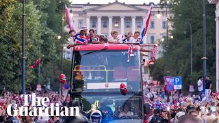 Norwegian football team receive heroes' welcome on return home from World Cup