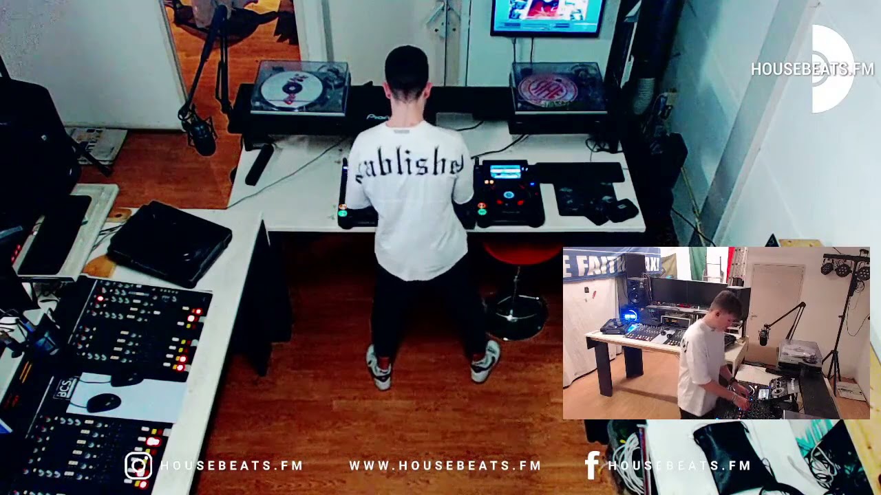 HouseBeats.fm LIVE Clubnight with Creeps