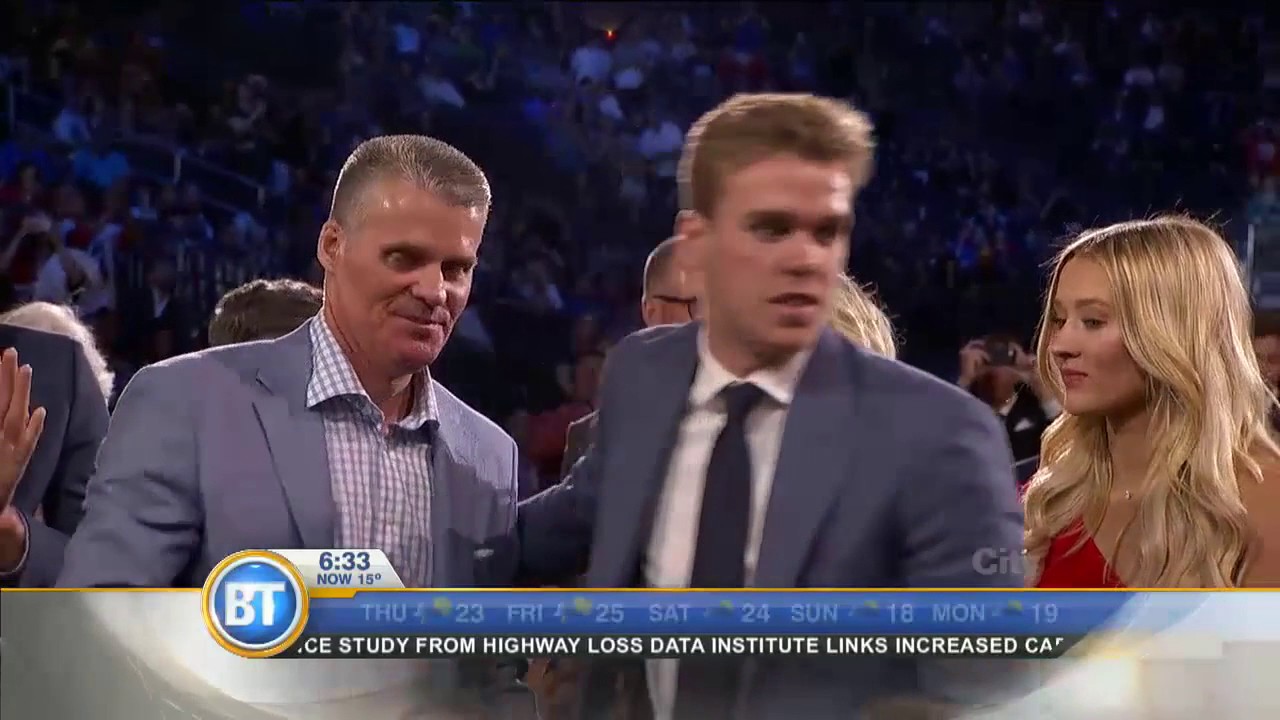 Video: Auston Matthews wins Calder Trophy