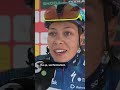 En of ze helemaal terug is! #VueltaFemenina #Wielrennen