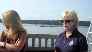 Huntington Harbor Lighthouse.mov