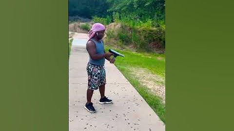 Tec 9🫣🔥 #repostyoutube #viralshorts #tec9 #90s #blackrambo #edc