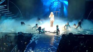 Britney Spears- Hold it Against Me Live Detroit